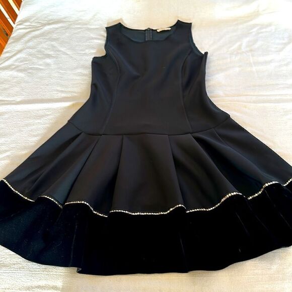 Monnalisa girls dress. Made in Italy size 12 - Picture 10 of 12